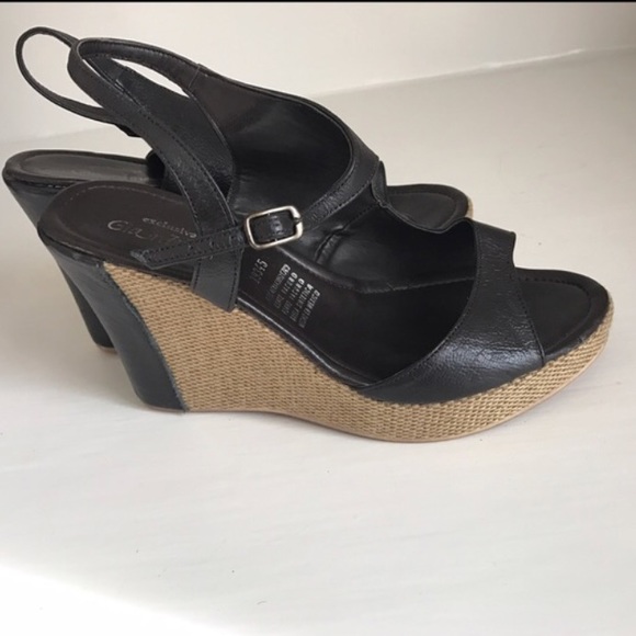 Bundle of shoes and belts for $15 💕 - Picture 2 of 4